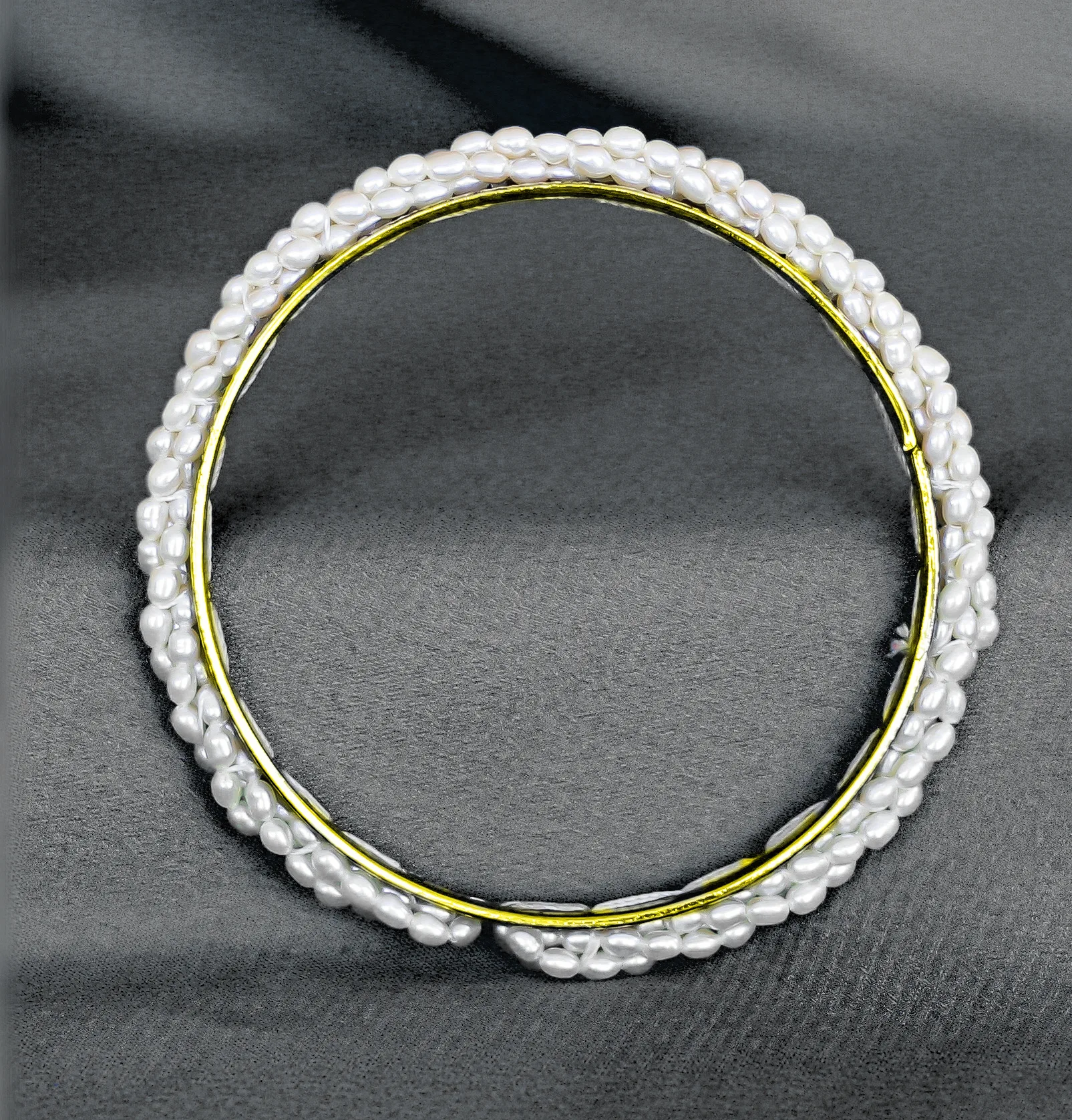 GOLD PLATTED BANGLE