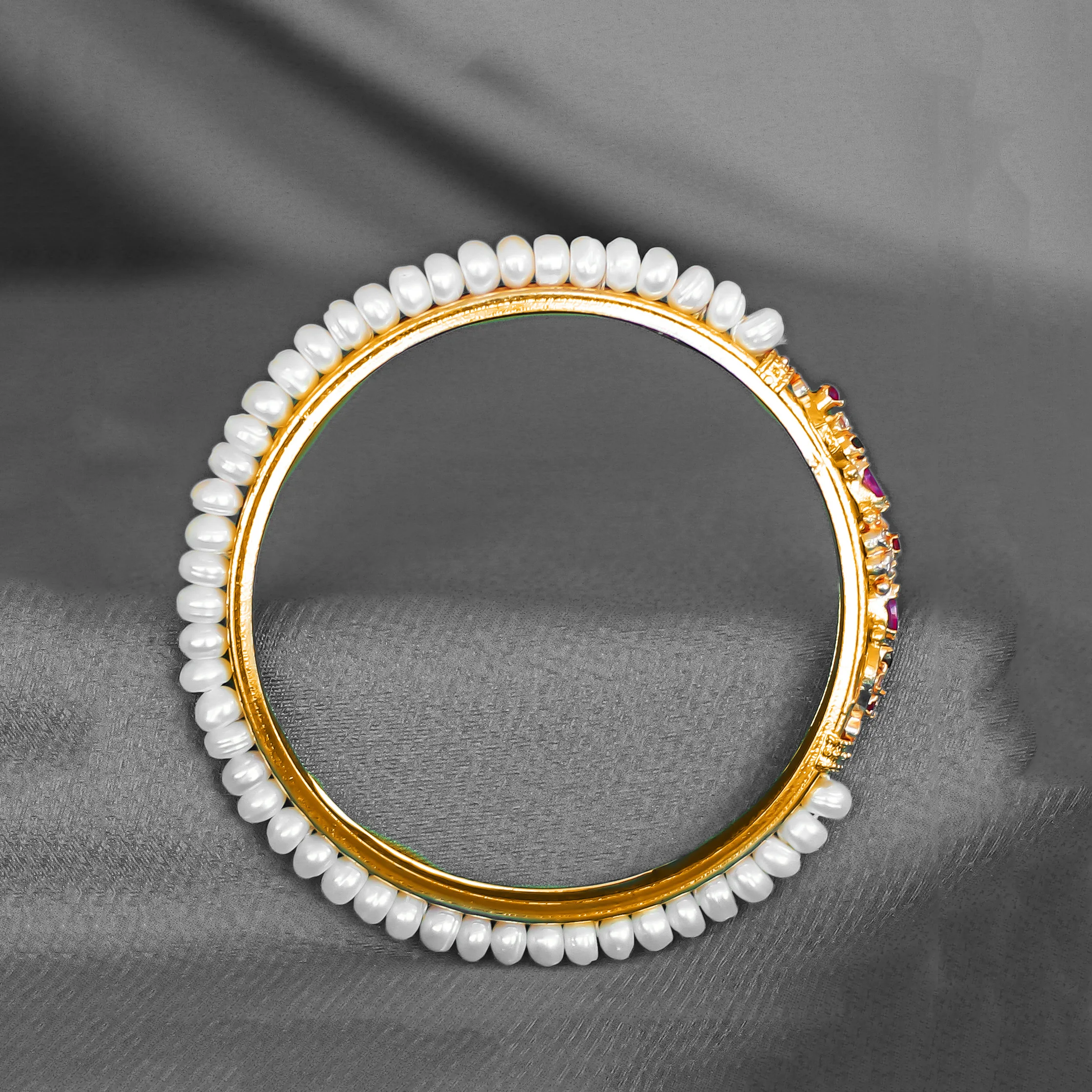 Floral Stone Pearl Bangle