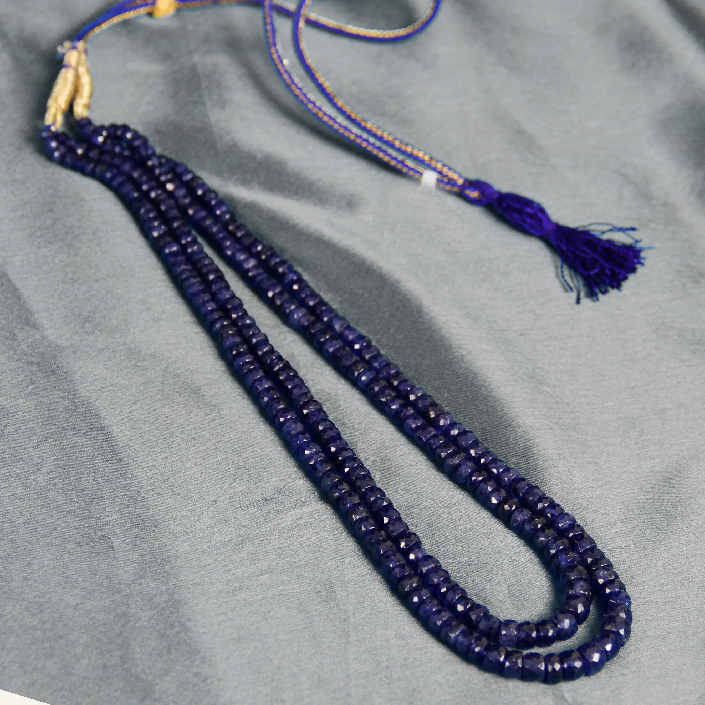 Sapphire Beaded Necklace with Faceted Stones