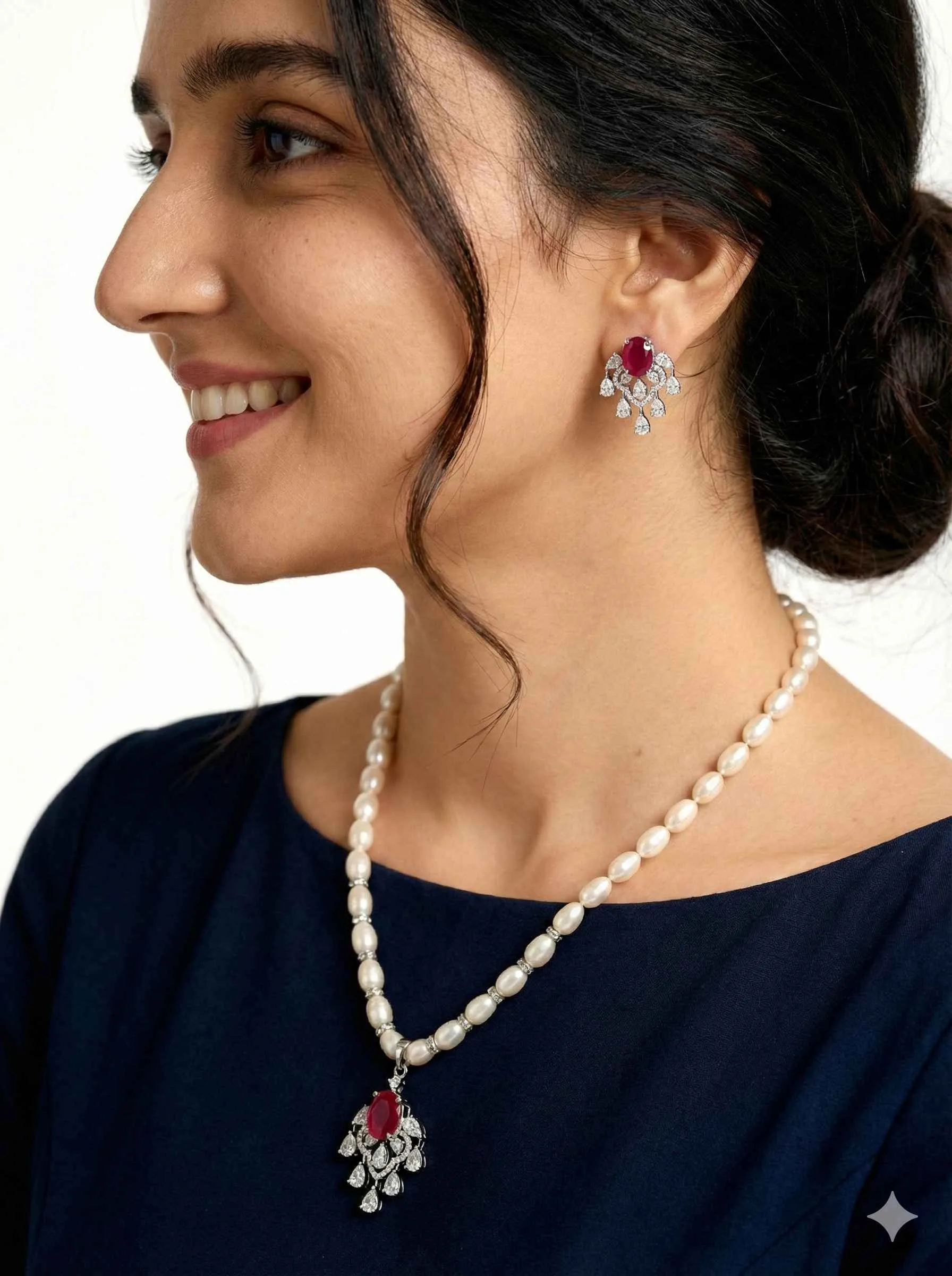 pearl necklace with pendent