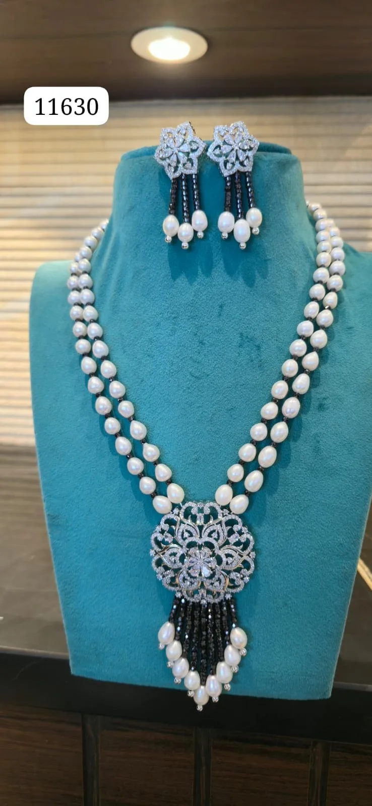 Designer Dual-Layer Pearl Necklace Set with Black Beads & Floral Pendant