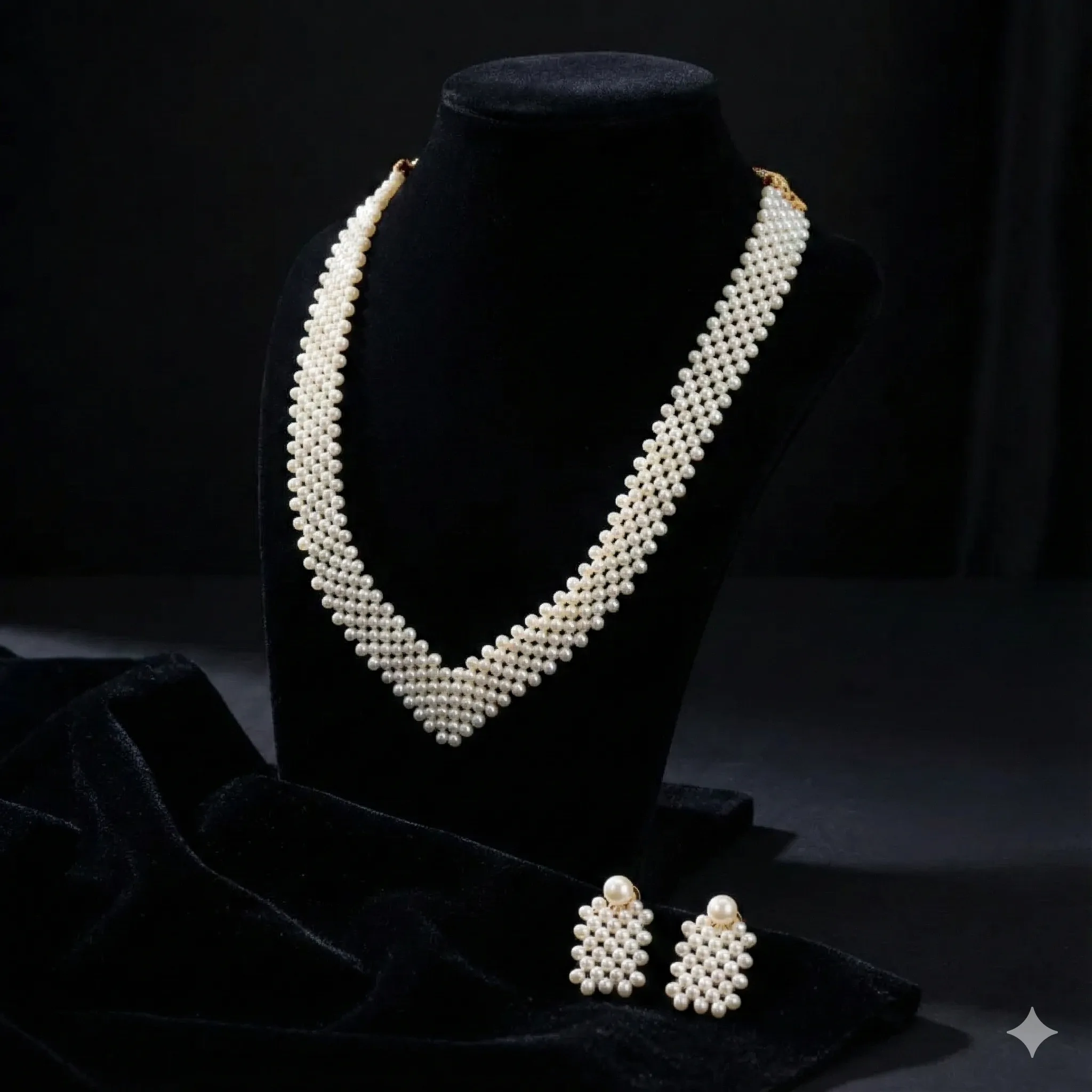 Pearl Women Necklace