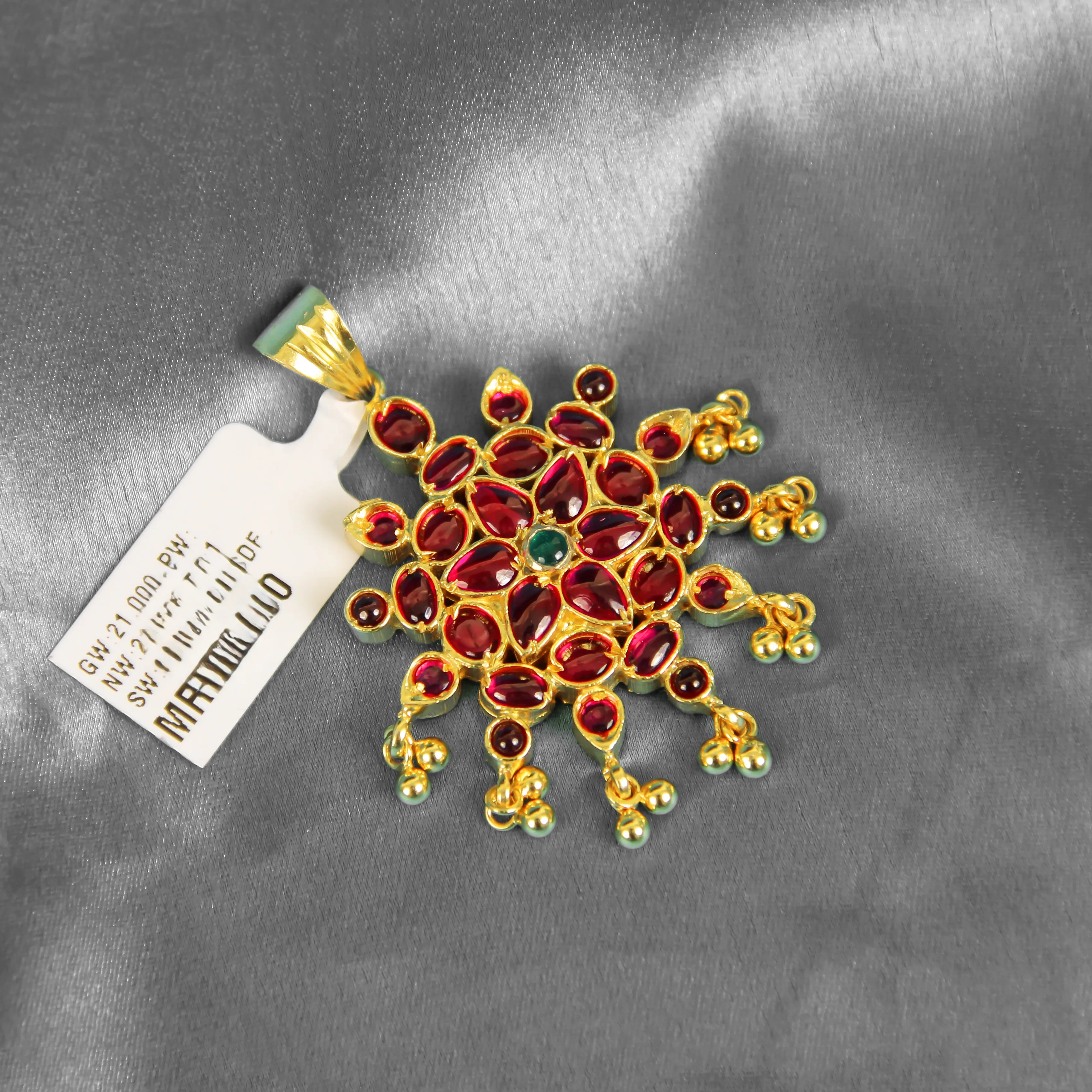 925 Sterling Silver Black Stone Kundan Pendant with Red Center