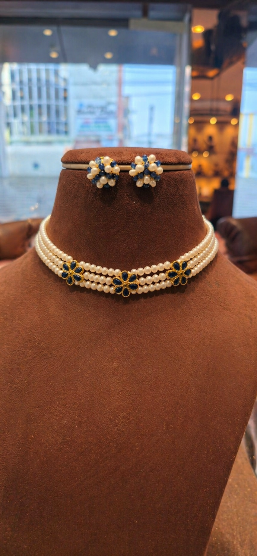 Designer Pearl Choker Necklace Set with Black Floral Accents thumbnail 2