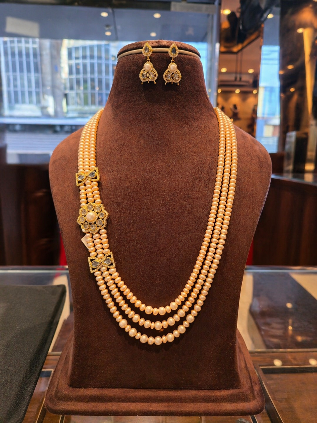 Elegant Multi-Layer Pearl Necklace Set with Earrings thumbnail 2