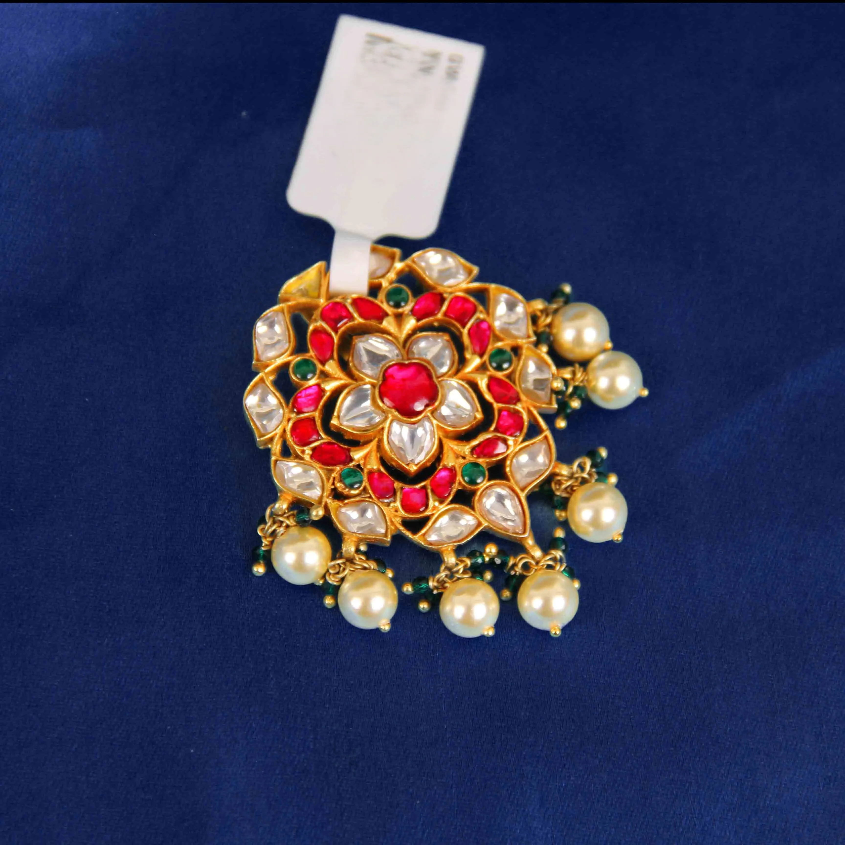 Kundan Floral Pendant with Pearl Drops – Traditional Ethnic Jewelry