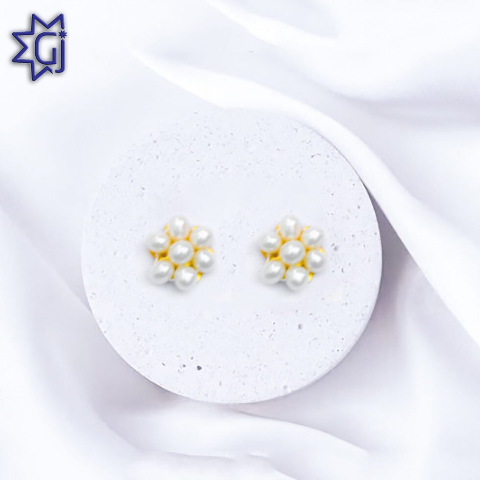 stud earrings
