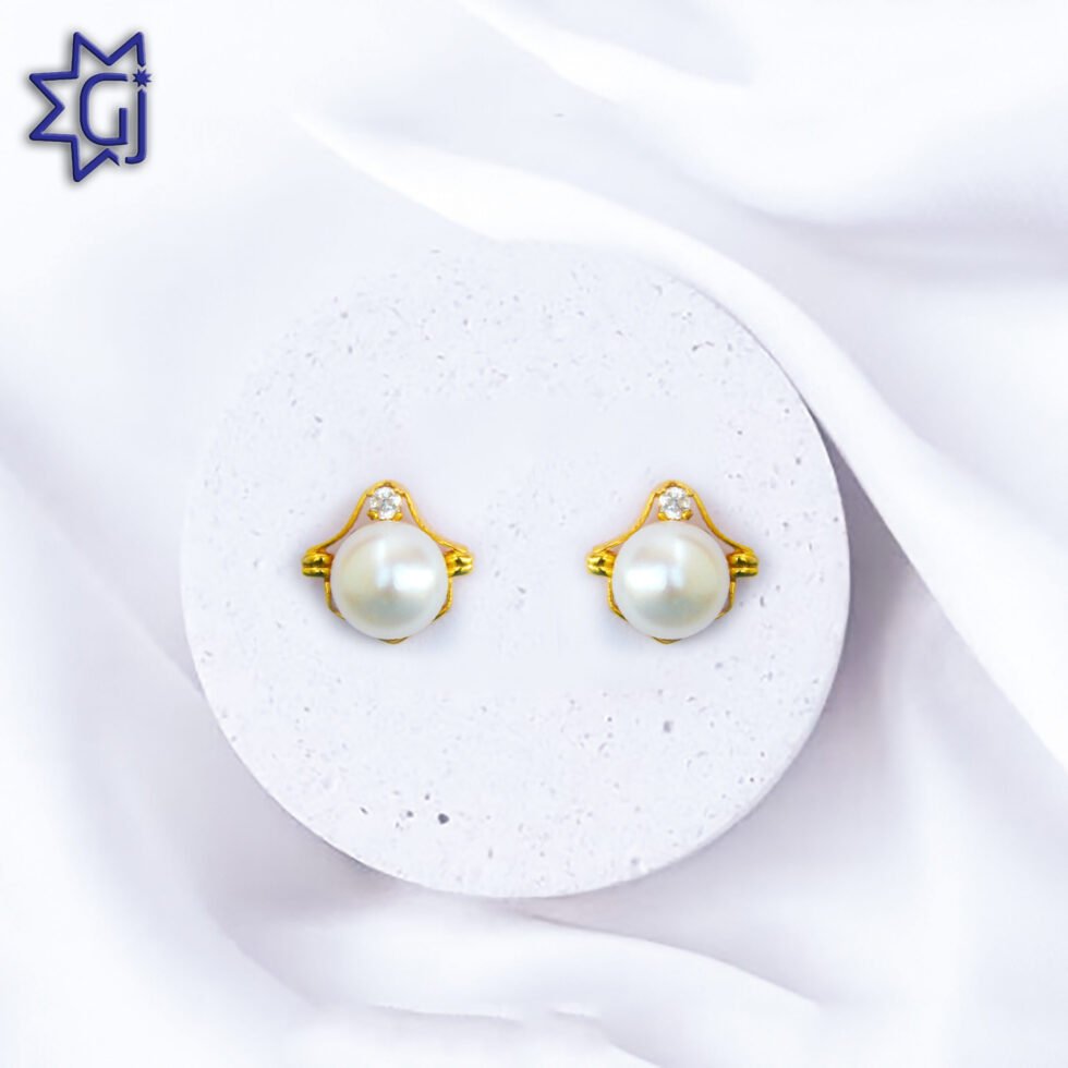 stud earrings