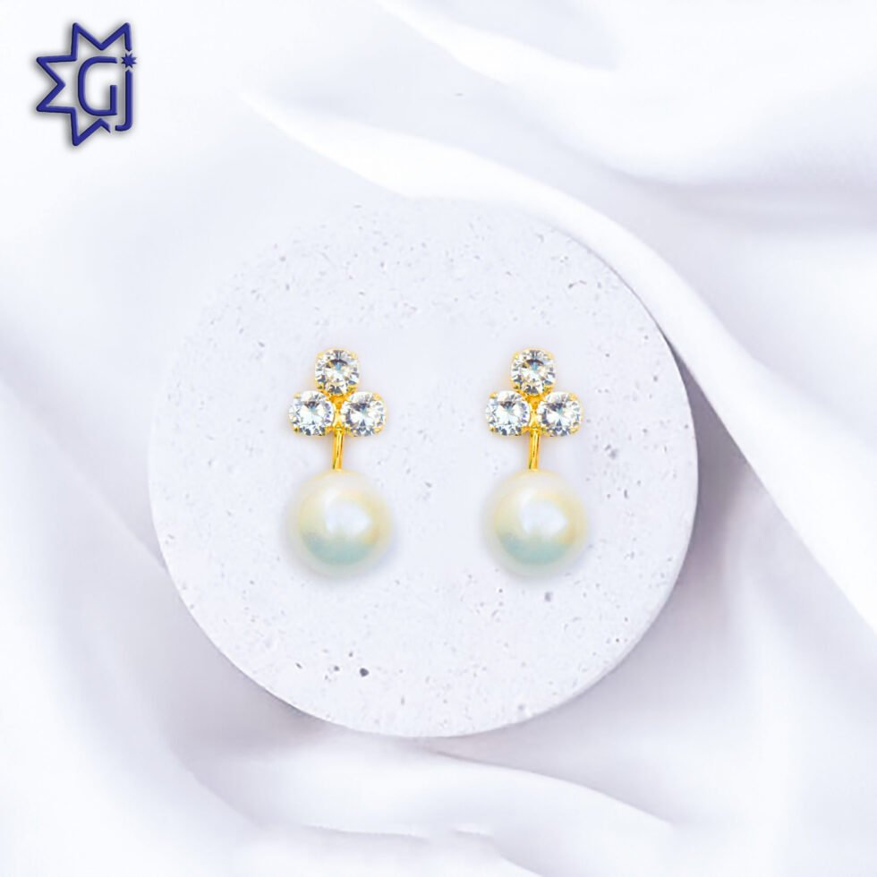 Classic Teardrop Pearl Earrings