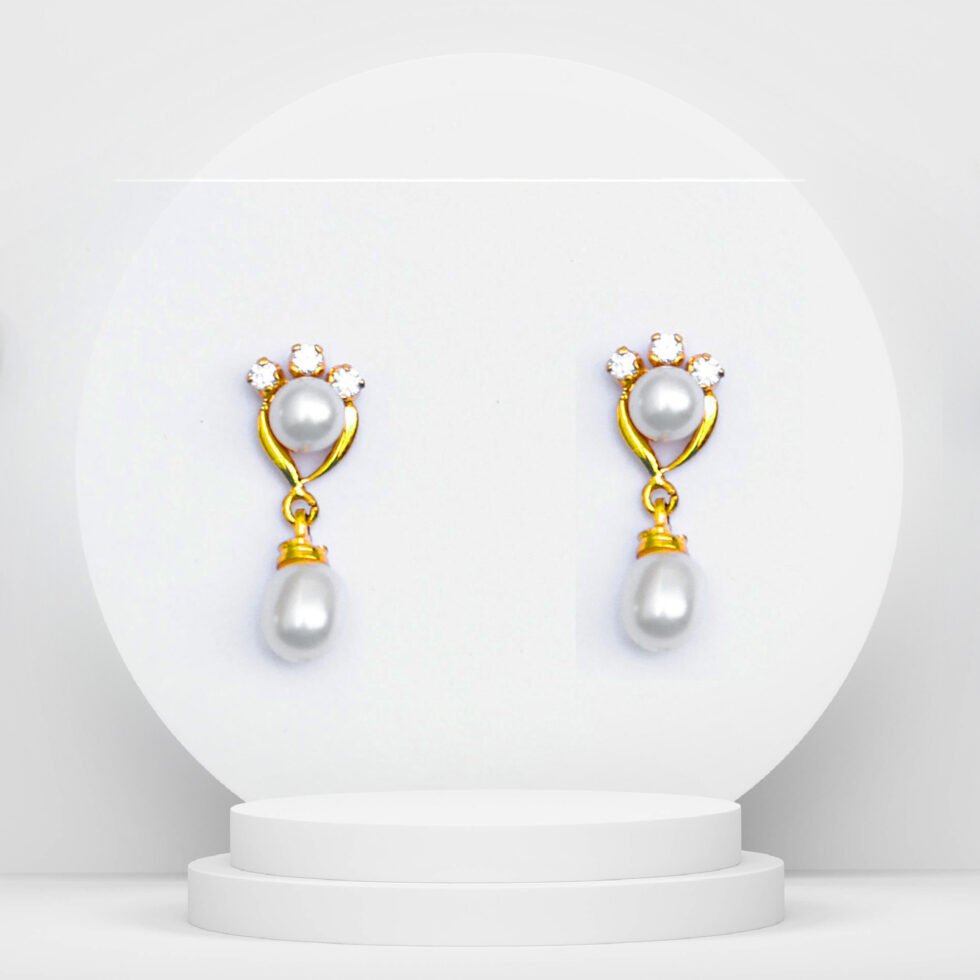 Classic Teardrop Pearl Earrings
