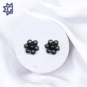 stud earrings