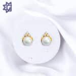 stud earrings