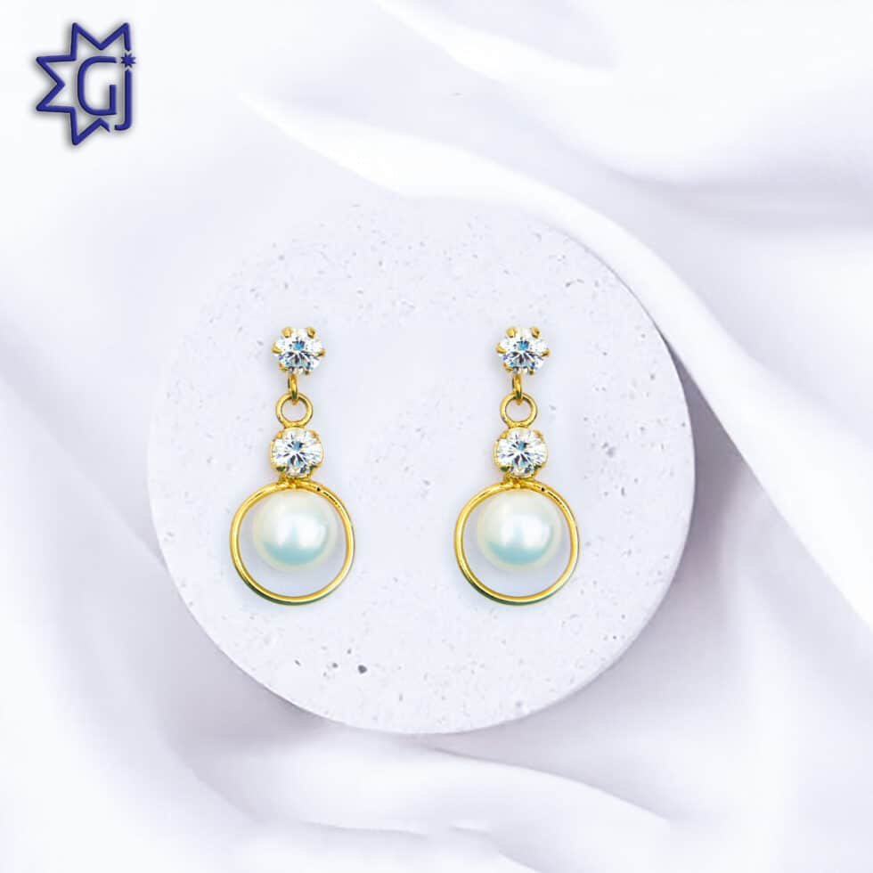 teardrop-pearl-earrings