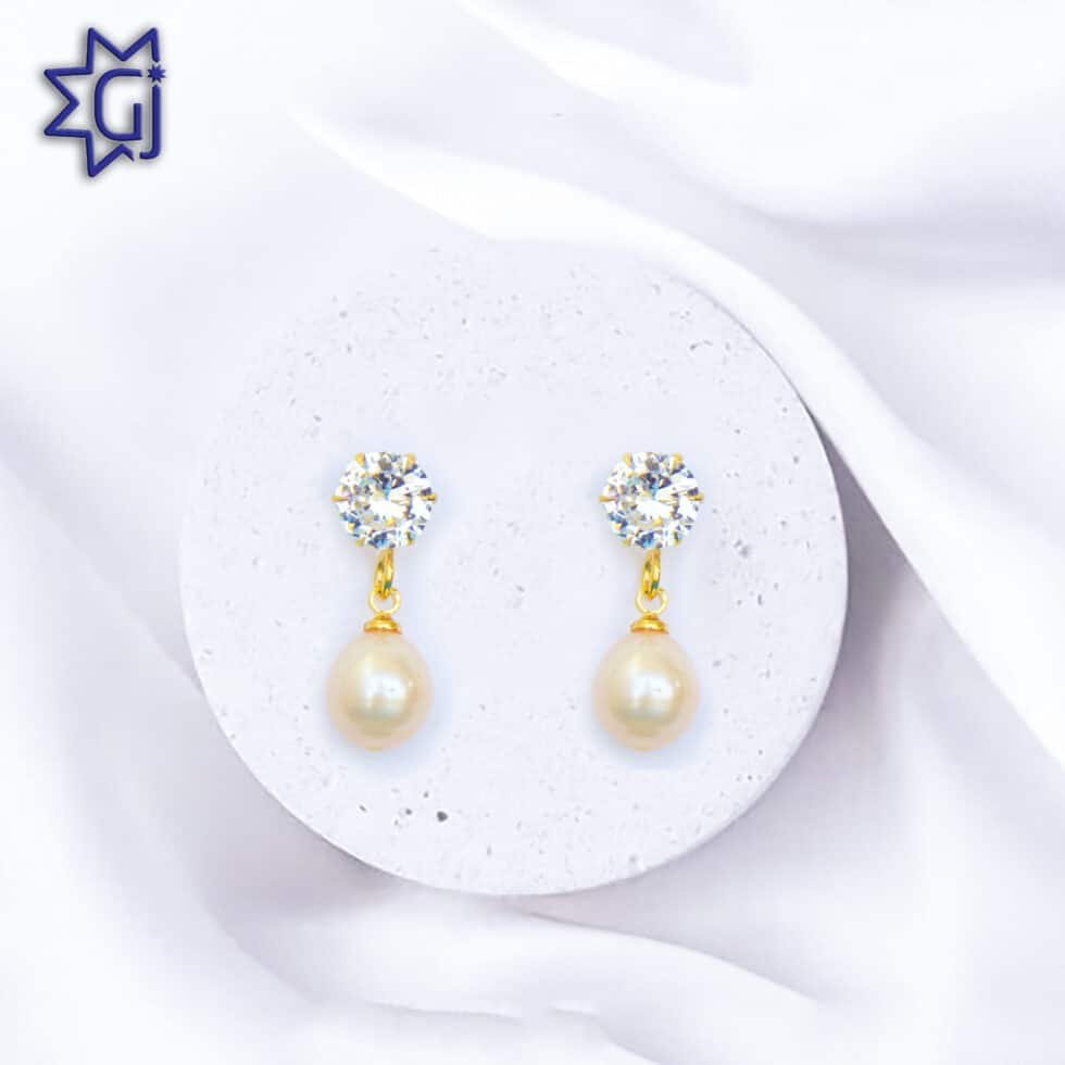 teardrop-pearl-earrings