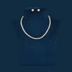 Round freshwater white and black pearls set