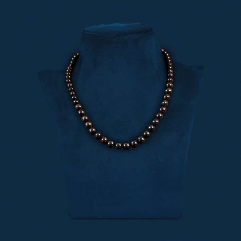 Black pearls necklace set