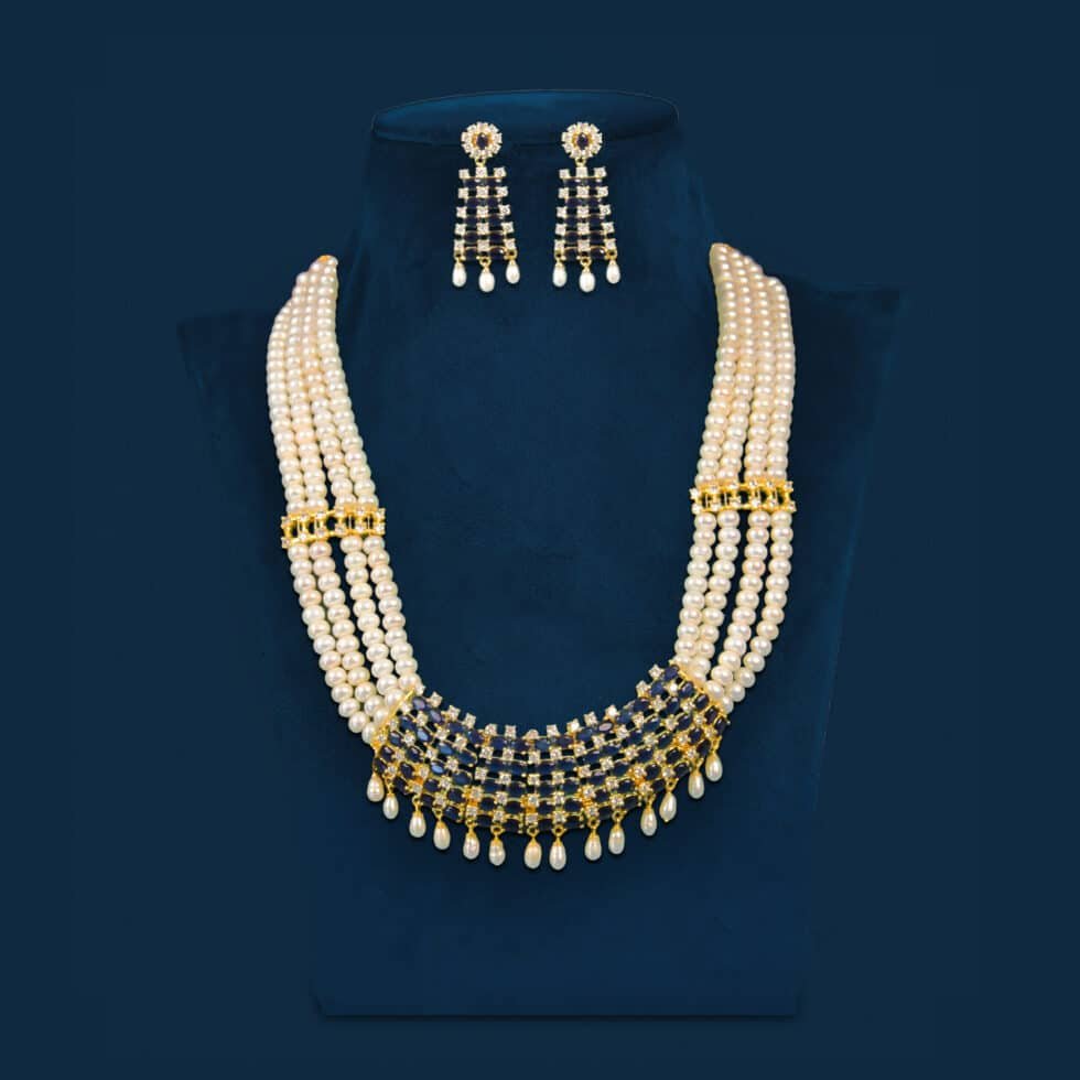 Pearls Necklace